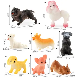 Set di 8 statuette realistiche di cuccioli con dimensioni su sfondo bianco pulito