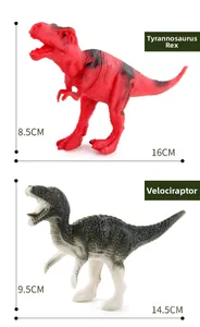 Detaillierte Größenansicht von Tyrannosaurus Rex und Carnotaurus Spielzeugdinosauriern