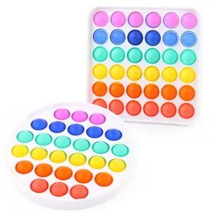 Regenbogen Pop It Spielzeug in quadratischer und runder Form zum Stressabbau