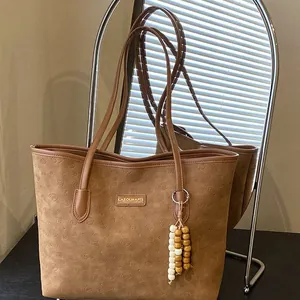 Women Retro PU Leather Tote Bag Large Capacity Embossed Cartoon Shoulder Bag Handbag With Wood Bead Pendant Daily Commute
