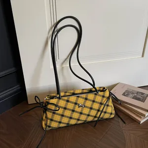 Retro Checkered Underarm Bag For Women Large Capacity Canvas Shoulder Handbag With Metal Knight Logo Fashion Daily Bag
