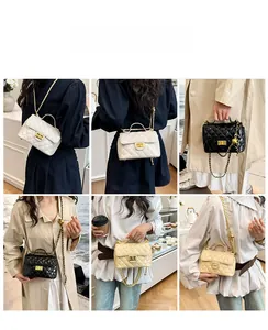Sac à bandoulière matelassé avec chaîne porté par des mannequins au quotidien