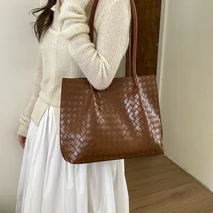 Sac fourre-tout en cuir tressé marron foncé pour femme, sac à bandoulière style tressé