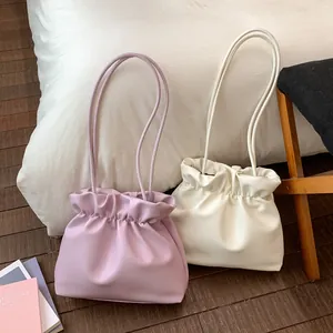 Minimalist Pleated PU Leather Bucket Bag For Women Korean Fashion Large Capacity Shoulder Bag Cloud Pouch Daily Commute Bag