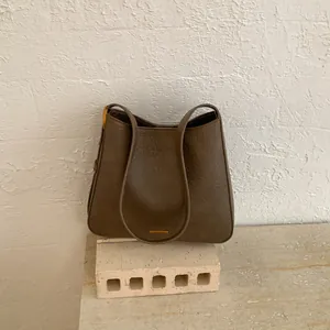 Sac à Épaule en Cuir PU pour Femmes Rétro Texture Plissée Sac à Main Fourre-Tout Avec Bandoulière Réglable Minimaliste Quotidien