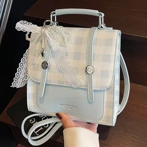 Mochila de Cuadros a la Moda para Mujer Cuero PU Retro Bolso de Hombro Mini Bolso Escolar Con Colgante de Lazo de Perlas y Encaje para Niñas