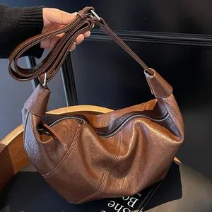 Borsa a Tracolla da Donna in Pelle PU Pieghettata Vintage Hobo Borsa Dumpling Grande Capacità per Abbigliamento Quotidiano