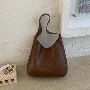 Women Minimalist PU Leather Hobo Bag Vintage Large Capacity Shoulder Bag Simple Underarm Bag Daily Casual Tote Handbag