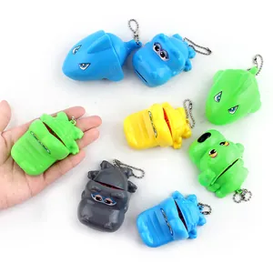 Mini jouets à mordre requin et crocodile avec porte-clés en divers styles d'animaux colorés