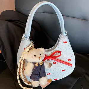Sac Croissant Doux Avec Nœud Pour Femmes Mode Cuir PU Couleur Contrastée Cœur Sac à Bandoulière Avec Pendentif Ours