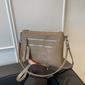 Sac Bandoulière Vintage en Cuir PU Pour Femmes Poche Multi Fermeture Sac à Épaule Carré Urbain Simple Quotidien Navette