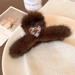 Women Autumn Winter Plush Hair Claw Clip Vintage Houndstooth Heart Faux Fur Shark Clip Hair Accessories For Thick Hair