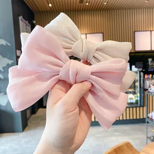 Pinzas grandes para el pelo con lazos rosa y beige, diseño brillante multicapa