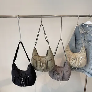 Γυναικεία Τσάντα Crossbody από Νάιλον Μεγάλης Χωρητικότητας Casual Hobo Τσάντα Ώμου Με Πολλαπλές Τσέπες Και Κορδόνι Μόδα