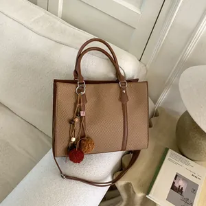 Borsa Tote Vintage In Pelle PU E Tessitura Grande Capacità Borsa A Mano Borsa A Tracolla Per Donna Tendenza Di Strada Retro