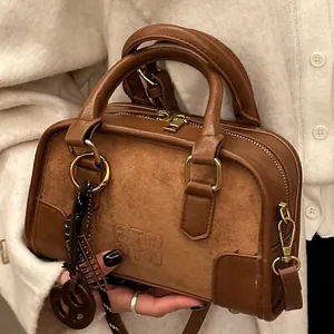 Sac Boston à la Mode pour Femmes en Cuir PU Épissage Sac Bandoulière Avec Charme Rétro Urbain Quotidien Sac à Main Avec Bandoulière Réglable