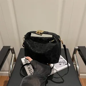 Vintage Leopard Print Crossbody Bag For Women Suede Textured Small Square Handbag With Gold Hardware Casual Commute Shoulder Bag