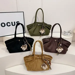 Women Large Capacity Tote Bag Autumn Winter Casual Suede Shoulder Bag Chic Commuter Handbag With Plush Bear Pendant