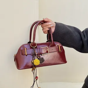 Vintage PU Leather Shell Handbag For Women Fashion Belt Buckle Shoulder Crossbody Bag With Flower Charm Commute Satchel