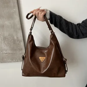 Women Retro Large Capacity PU Leather Tote Bag Fashion Hobo Shoulder Bag With Triangle Plate Versatile Commuting Underarm Bag