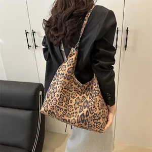 Sac fourre-tout rétro imprimé léopard pour femme à grande capacité avec style hobo chic