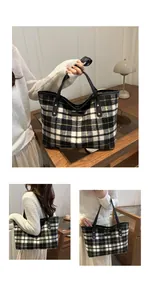 Détail du sac seau à carreaux avec clous dorés et bandoulière en cuir