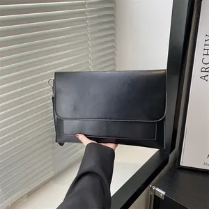 Pochette a Busta in Pelle PU da Donna Semplice con Patta Grande Capacità Borsa a Mano con Cinturino da Polso Moda Pendolare