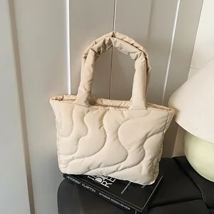 Women Large Capacity Wave Quilted Padded Tote Bag Lightweight Puffer Shoulder Handbag Winter Casual Commute Fashion Bag