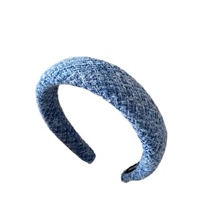 Serre-tête épais en tweed à carreaux bleu et blanc avec un design rembourré vintage