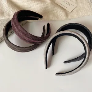 Lot de serre-têtes en sergé classique bordeaux et gris argenté au design chic et haut