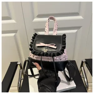 Rosa-schwarzer Ballett-Rucksack mit Schleife, Herzanhänger und Hasen-Prints für Damen