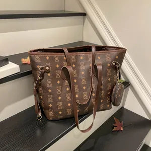 Women's Large Capacity Tote Bag With Round Coin Pouch Vintage Bear Print PU Leather Shoulder Bag For Commuting Top Handle Bag