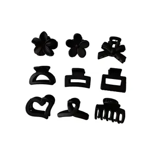 Lot de 9 petites pinces à cheveux noir mat aux formes variées comme cœurs et fleurs