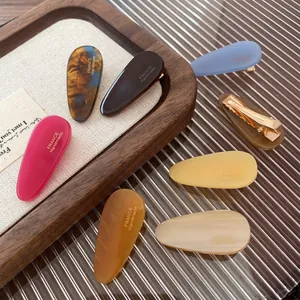 Douces Pinces à Cheveux en Acétate Forme Goutte d'Eau pour Femmes Élégantes Pinces Latérales Faites à la Main Épingles à Cheveux en Résine Minimalistes Accessoires