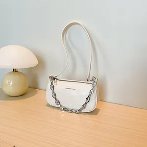 Women Wrinkled PU Leather Underarm Bag With Chunky Silver Chain Trendy Small Square Shoulder Baguette Bag Casual Handbag