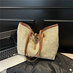 Borsa Tote in Paglia Intrecciata da Donna Grande Capacità Finiture in Pelle Sintetica a Contrasto Chiusura Magnetica Borsa a Spalla da Spiaggia Casual