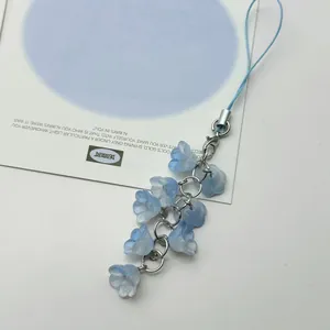 Dolce Ciondolo per Cellulare Mughetto Petalo in Resina Cordino Pendente Chiusura a Moschettone Portachiavi Anti-smarrimento Donna