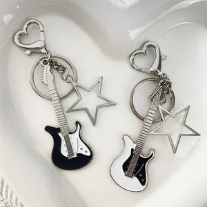 Y2K Subculture Electric Guitar Five-Pointed Star Keychain Alloy Heart Clasp Vintage Sweet Cool Bag Car Hanging Charm For Women