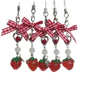 5-piece strawberry pendant set with red bow and heart charms for bags and phones
