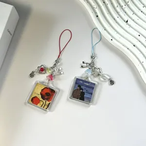 Dragonne de Téléphone en Acrylique Rétro Japonais Pendentif de Sac Anime Avec Breloques Fleur et Note en Métal Perles pour Filles Décoration