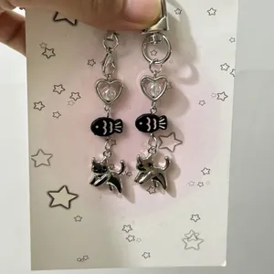 Cute Alloy Cat Fish Heart Charm Keychain Minimalist Japanese Style Phone Case Earphone Case Hanging Decoration For Women Girls