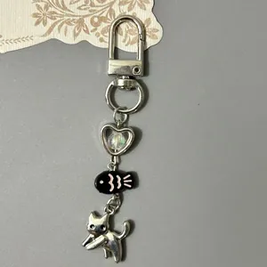 Cute silver cat and fish keychain pendant with heart charm for phones and cameras