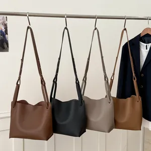 Large capacity pebbled leather tote bags in four neutral colors for stylish commuting