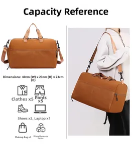 Detail view of brown travel bag with dimensions 40x23x23cm and large storage capacity