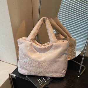 Vintage New Chinese Style Embroidered Satin Jacquard Tote Bag For Women Padded Floral Puffer Shoulder Bag Ethnic Handbag