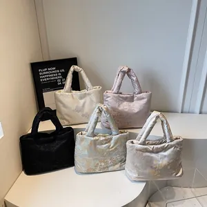 Set of 5 Chinese-style embroidery tote bags with vintage floral and jacquard patterns