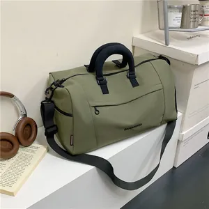 Sac de voyage en tissu oxford vert olive avec grande capacité et bandoulière réglable