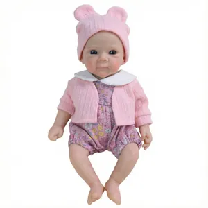 Bambola Reborn realistica da 12 pollici con cardigan rosa, pagliaccetto e cappello orso