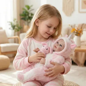 Poupée reborn réaliste de 19 pouces en tenue de licorne rose avec peau 3D et lapin