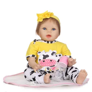 Muñeca Reborn Realista de Silicona Cuerpo Blando Muñeca Niña Realista Con Ropa de Estampado de Vaca Diadema Chupete Biberón Regalo